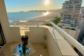 Incrível vista para o mar com piscina no Boqueirão